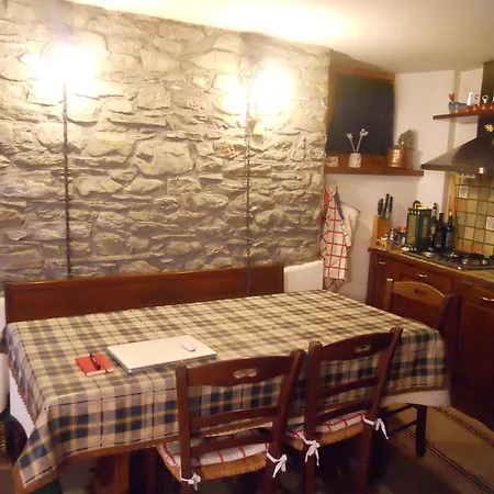 Valdigne Apartment *